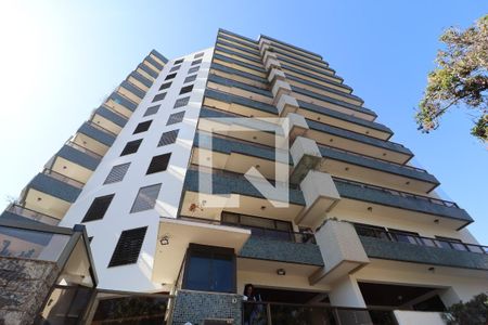 Apartamento à venda com 348m², 3 quartos e 3 vagasFachada