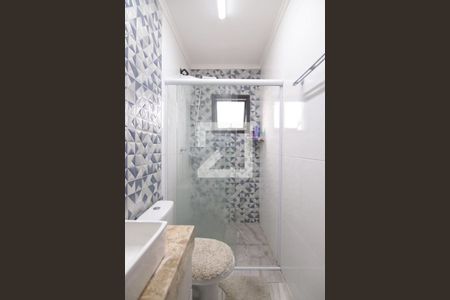 Banheiro Quarto 1 de casa de condomínio à venda com 2 quartos, 96m² em Vila Ré, São Paulo