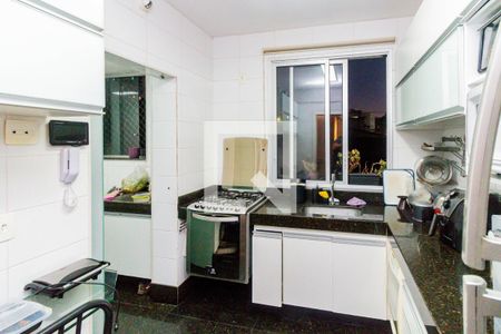 Apartamento à venda com 115m², 4 quartos e 4 vagasCozinha
