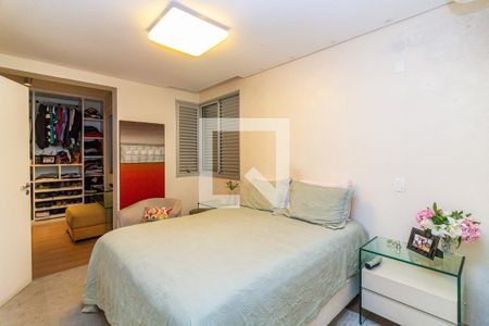 Apartamento à venda com 115m², 4 quartos e 4 vagasSuíte