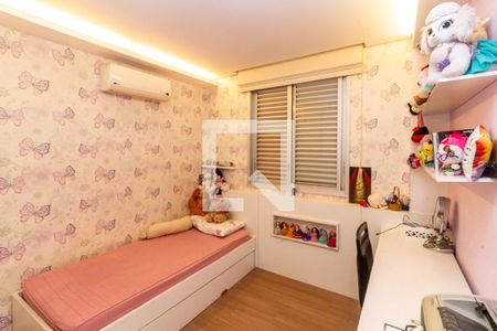 Apartamento à venda com 115m², 4 quartos e 4 vagasQuarto 2