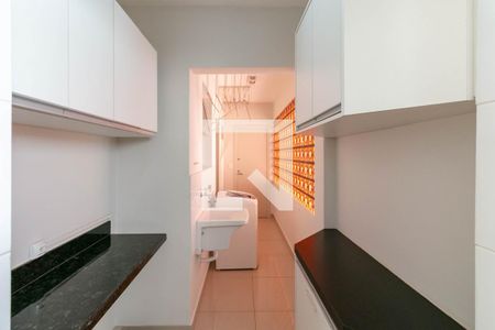 Apartamento para alugar com 117m², 3 quartos e 1 vagaÁrea de Serviço