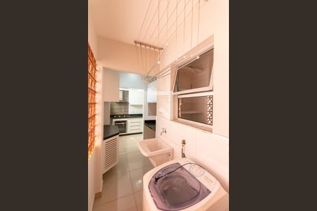 Apartamento para alugar com 117m², 3 quartos e 1 vagaÁrea de Serviço