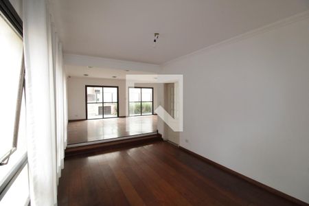 Sala de casa para alugar com 4 quartos, 262m² em Jardim Jussara, São Paulo