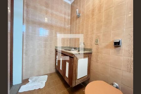 Casa à venda com 500m², 5 quartos e 6 vagasBanheiro Quarto 5