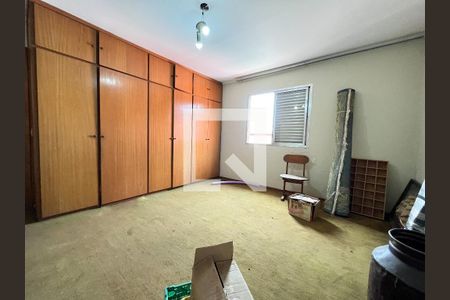 Casa à venda com 500m², 5 quartos e 6 vagasQuarto 5