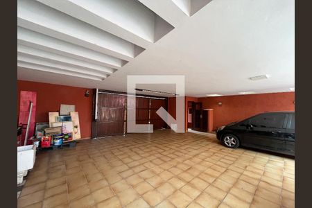 Casa à venda com 500m², 5 quartos e 6 vagasGaragem