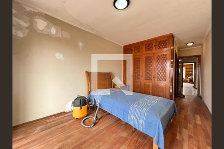 Casa à venda com 500m², 5 quartos e 6 vagasQuarto 3