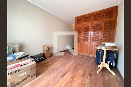 Casa à venda com 500m², 5 quartos e 6 vagasQuarto 1