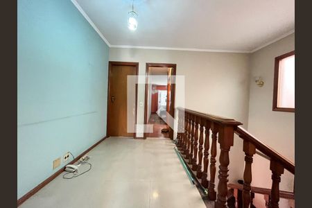 Casa à venda com 500m², 5 quartos e 6 vagasCorredor
