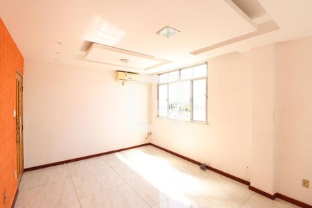 Sala de apartamento para alugar com 2 quartos, 70m² em Mutondo, São Gonçalo