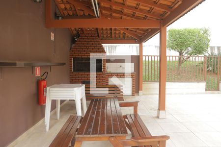 Apartamento para alugar com 50m², 2 quartos e 1 vagaÁrea comum - Churrasqueira