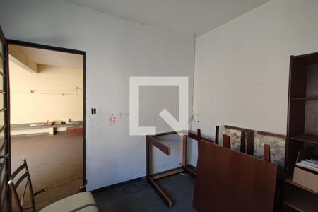 Casa à venda com 400m², 4 quartos e 1 vagaEdícula - Sala