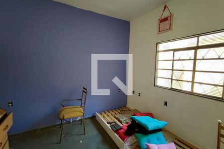 Casa à venda com 400m², 4 quartos e 1 vagaEdícula - Quarto 