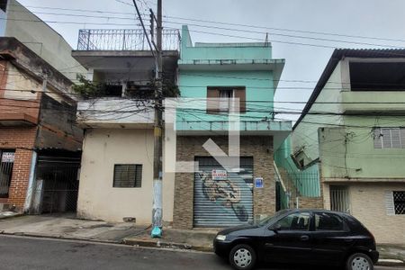 Casa para alugar com 75m², 1 quarto e sem vaga Casa para alugar com 75m², 1 quarto e sem vagaFachada