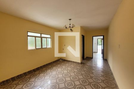 Sala de casa para alugar com 1 quarto, 75m² em Jardim Maria Estela, São Paulo