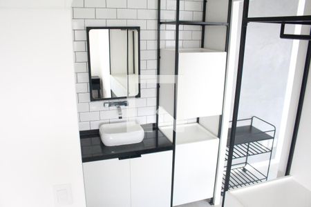 Apartamento à venda com 42m², 1 quarto e 2 vagasBanheiro