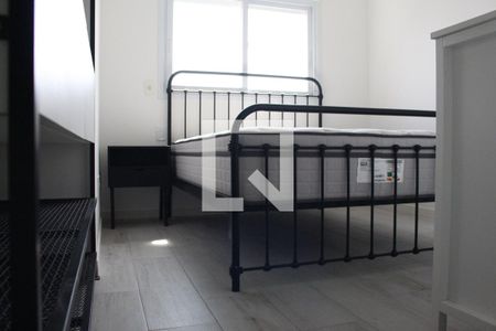 Quarto de apartamento à venda com 1 quarto, 42m² em Santana, São Paulo