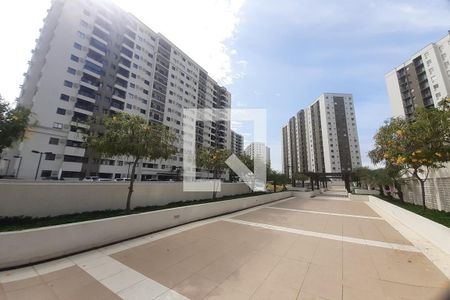 Fachada de apartamento para alugar com 2 quartos, 56m² em Del Castilho, Rio de Janeiro
