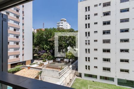 Studio para alugar com 24m², 1 quarto e sem vaga Studio para alugar com 24m², 1 quarto e sem vagaVaranda