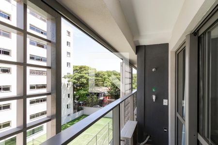 Studio para alugar com 24m², 1 quarto e sem vaga Studio para alugar com 24m², 1 quarto e sem vagaVaranda