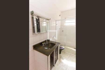Casa à venda com 90m², 3 quartos e 1 vaga Casa à venda com 90m², 3 quartos e 1 vagaBanheiro
