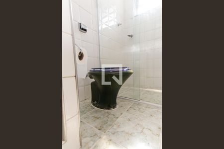 Casa à venda com 90m², 3 quartos e 1 vaga Casa à venda com 90m², 3 quartos e 1 vagaBanheiro