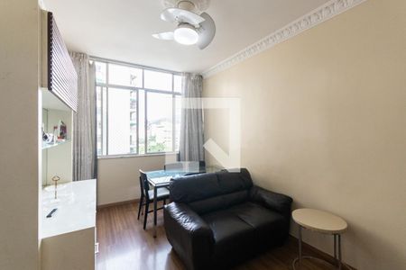 Apartamento à venda com 60m², 2 quartos e sem vagaSala