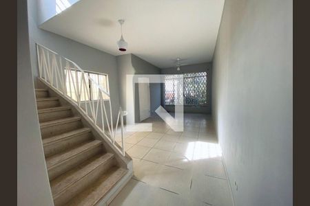 Casa à venda com 2 quartos, 140m² em Vila Cordeiro, São Paulo