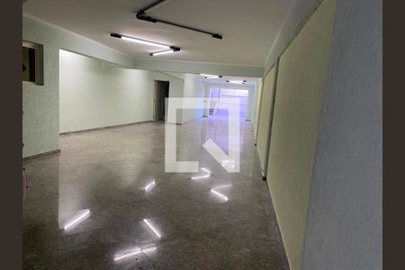 Casa à venda com 3 quartos, 341m² em Vila Mazzei, São Paulo