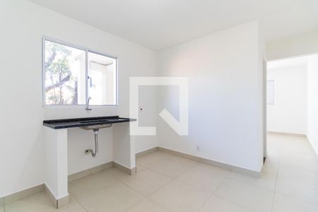Cozinha de kitnet/studio para alugar com 1 quarto, 31m² em Jardim Alfredo, São Paulo