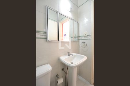 Casa à venda com 248m², 3 quartos e 4 vagasSuíte Externa- Independente - Banheiro