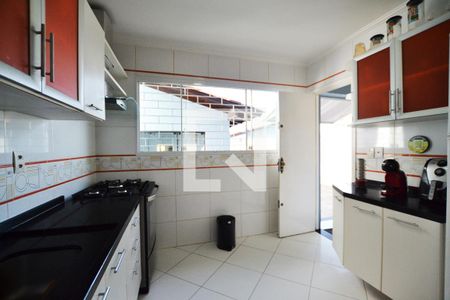 Casa à venda com 248m², 3 quartos e 4 vagasCozinha