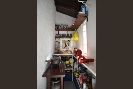 Casa à venda com 248m², 3 quartos e 4 vagasÁrea de Serviço