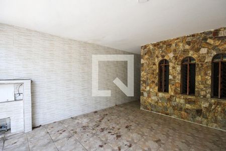 Casa à venda com 280m², 3 quartos e 2 vagas Casa à venda com 280m², 3 quartos e 2 vagasGaragem