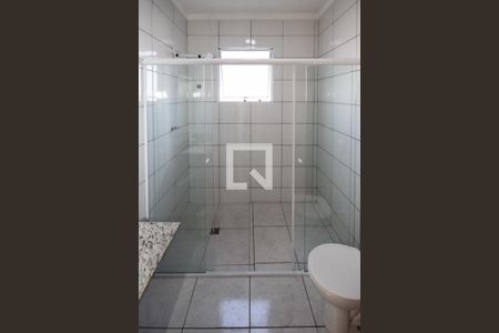 Casa à venda com 280m², 3 quartos e 2 vagas Casa à venda com 280m², 3 quartos e 2 vagasBanheiro