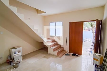 sala de casa à venda com 2 quartos, 120m² em Curicica, Rio de Janeiro