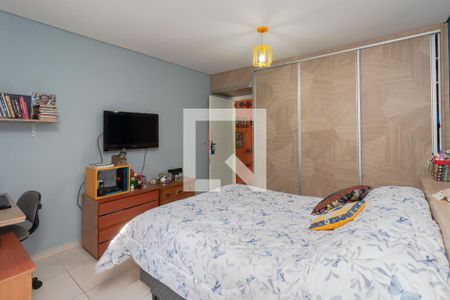 Quarto 2 de casa à venda com 2 quartos, 140m² em Vila Gumercindo, São Paulo