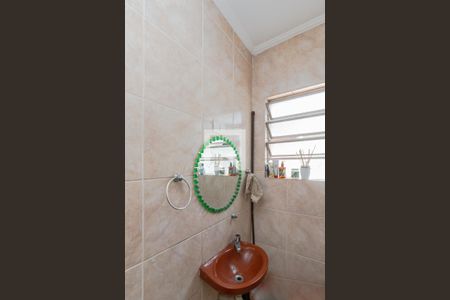 Casa à venda com 140m², 2 quartos e 1 vaga Casa à venda com 140m², 2 quartos e 1 vagaBanheiro