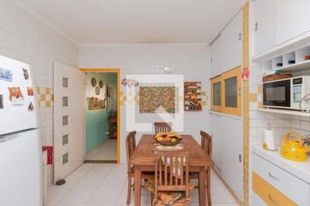 Casa à venda com 140m², 2 quartos e 1 vaga Casa à venda com 140m², 2 quartos e 1 vagaCozinha