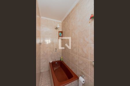 Casa à venda com 140m², 2 quartos e 1 vaga Casa à venda com 140m², 2 quartos e 1 vagaBanheiro