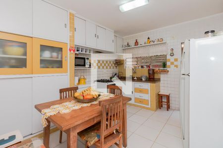 Casa à venda com 140m², 2 quartos e 1 vaga Casa à venda com 140m², 2 quartos e 1 vagaCozinha