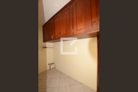 Apartamento à venda com 81m², 3 quartos e 2 vagasQuarto de serviço