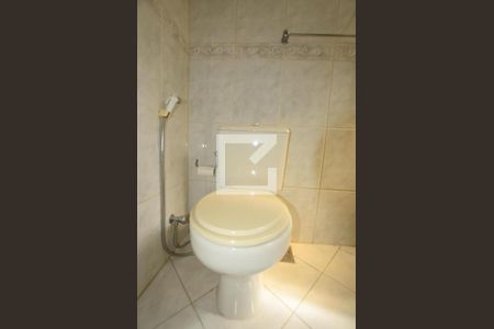 Apartamento à venda com 81m², 3 quartos e 2 vagasBanheiro Social