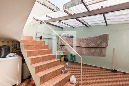 Casa à venda com 216m², 4 quartos e 4 vagasÁrea de serviço