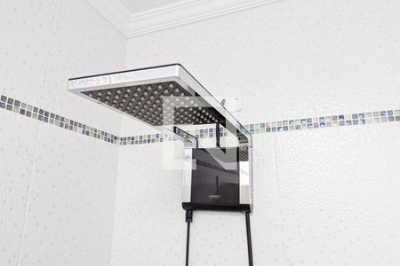 Casa à venda com 216m², 4 quartos e 4 vagasBanheiro