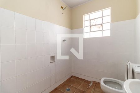 Banheiro de casa para alugar com 1 quarto, 72m² em Aclimação, São Paulo