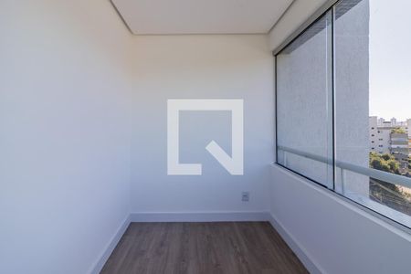 Apartamento à venda com 225m², 4 quartos e 1 vagaQuarto 2