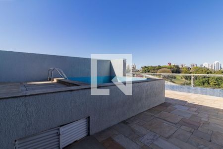 Apartamento à venda com 225m², 4 quartos e 1 vagaPiscina