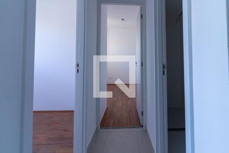 Sala de apartamento para alugar com 2 quartos, 33m² em Jardim Celeste, São Paulo